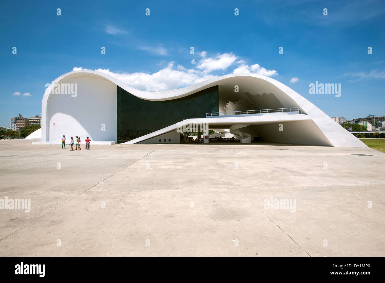Rio De Janeiro, Teatro Popular de Niterói, Oscar Niemeyer, Architektur, Architekt, Modern, kulturelle, Niteroi, Brasilien Stockfoto