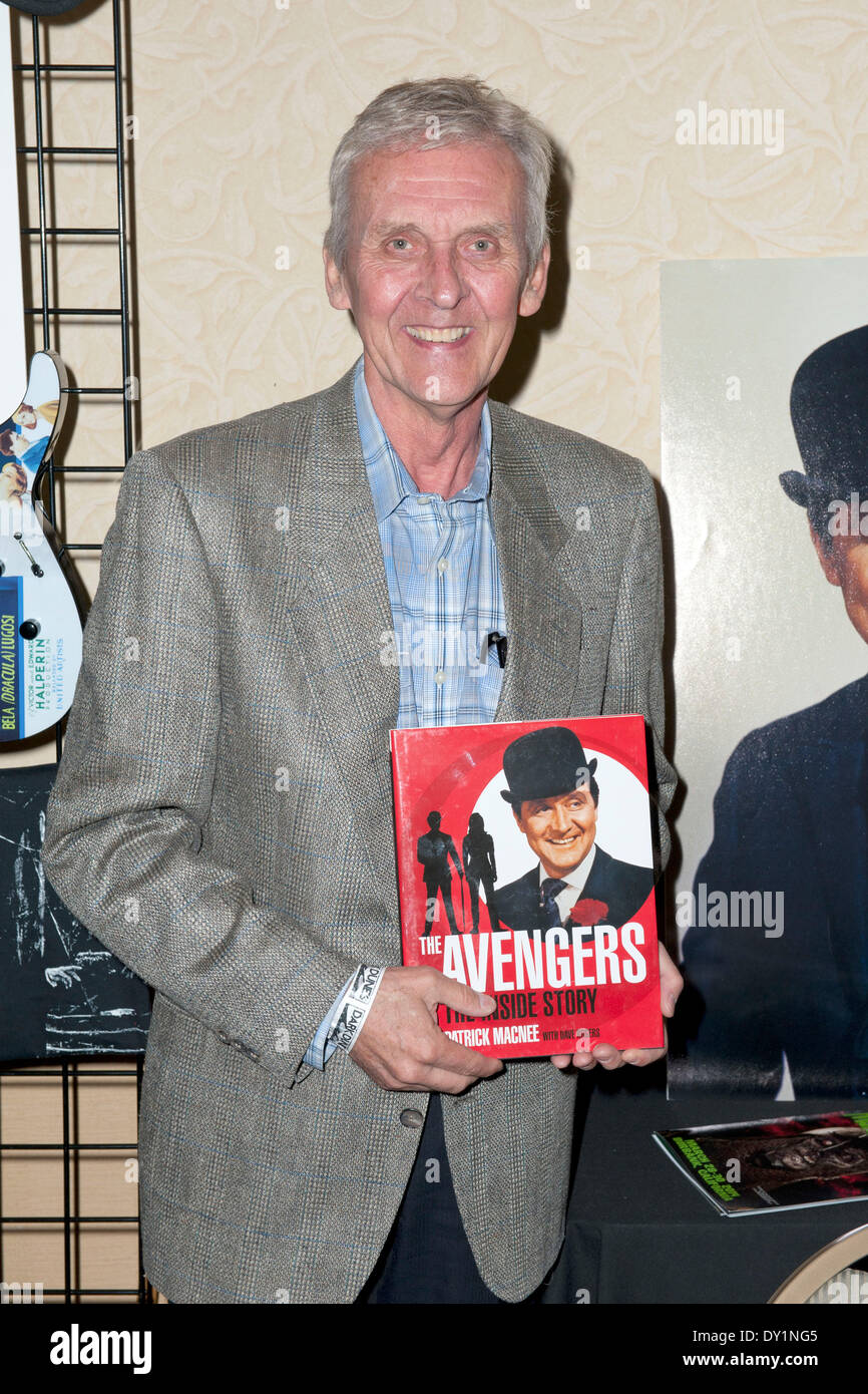 Patrick Macnee bei "Monsterpalooza: die Kunst des Monster Convention in Burbank Airport Marriott Hotel & Convention Center. Burbank, 30.03.2014/picture Allianz Stockfoto