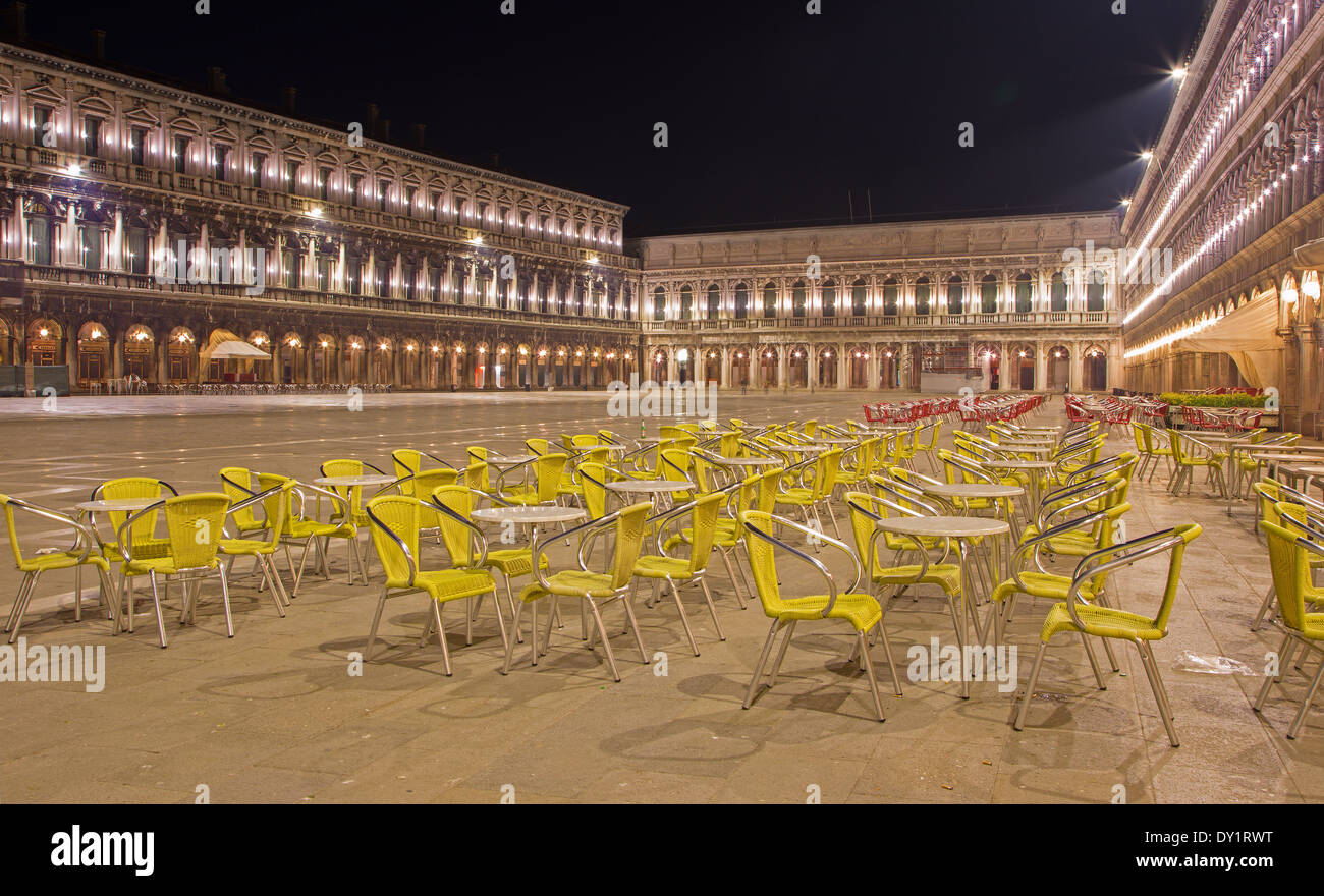 Venedig - Markusplatz in der Nacht Stockfoto