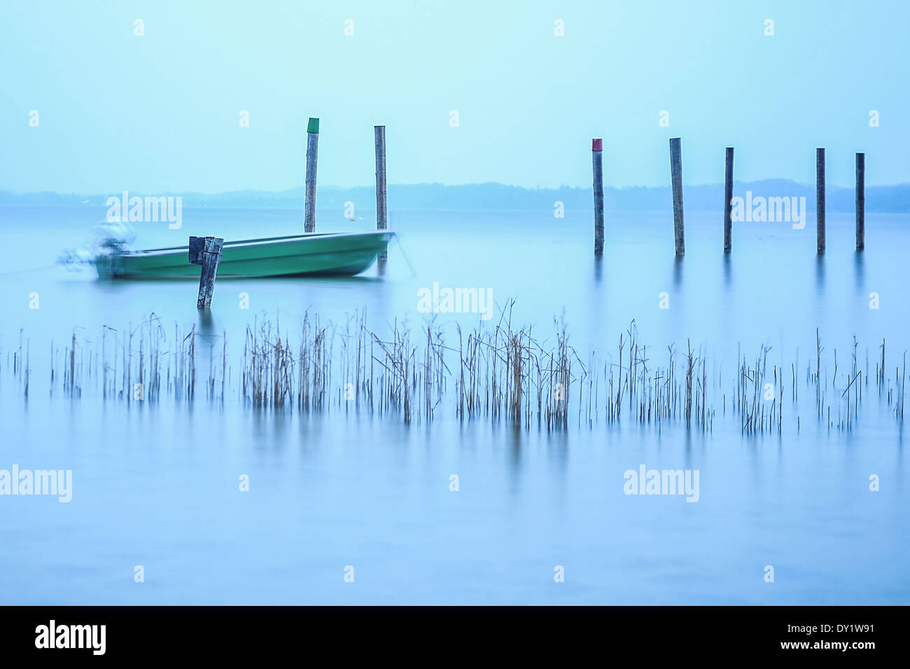 Boot Auf Dem Ammersee, Boot auf einem See Stockfoto