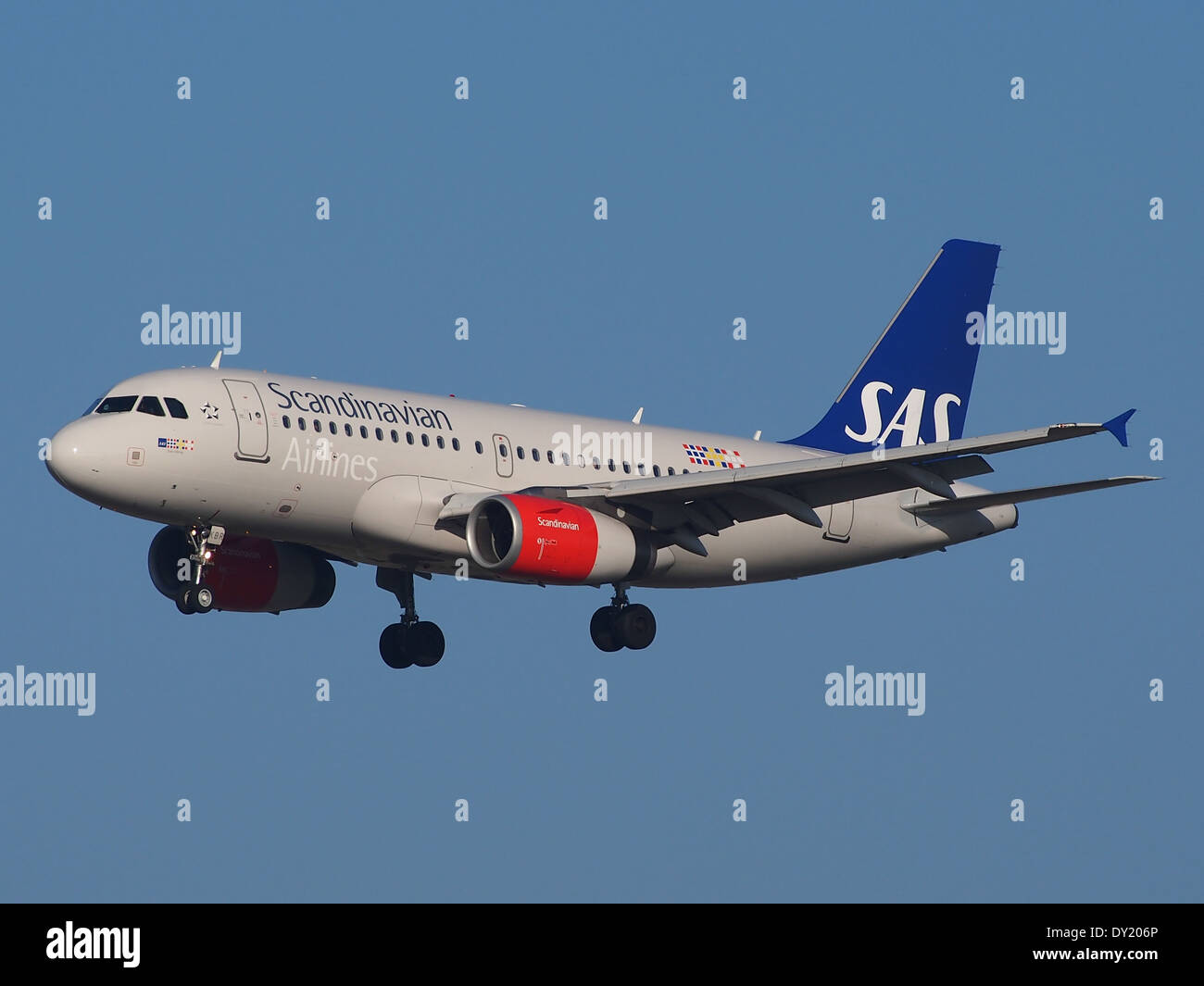 OY-KBR SAS Scandinavian Airlines Airbus A319-131, Landung auf Schiphol, Bild 1 Stockfoto
