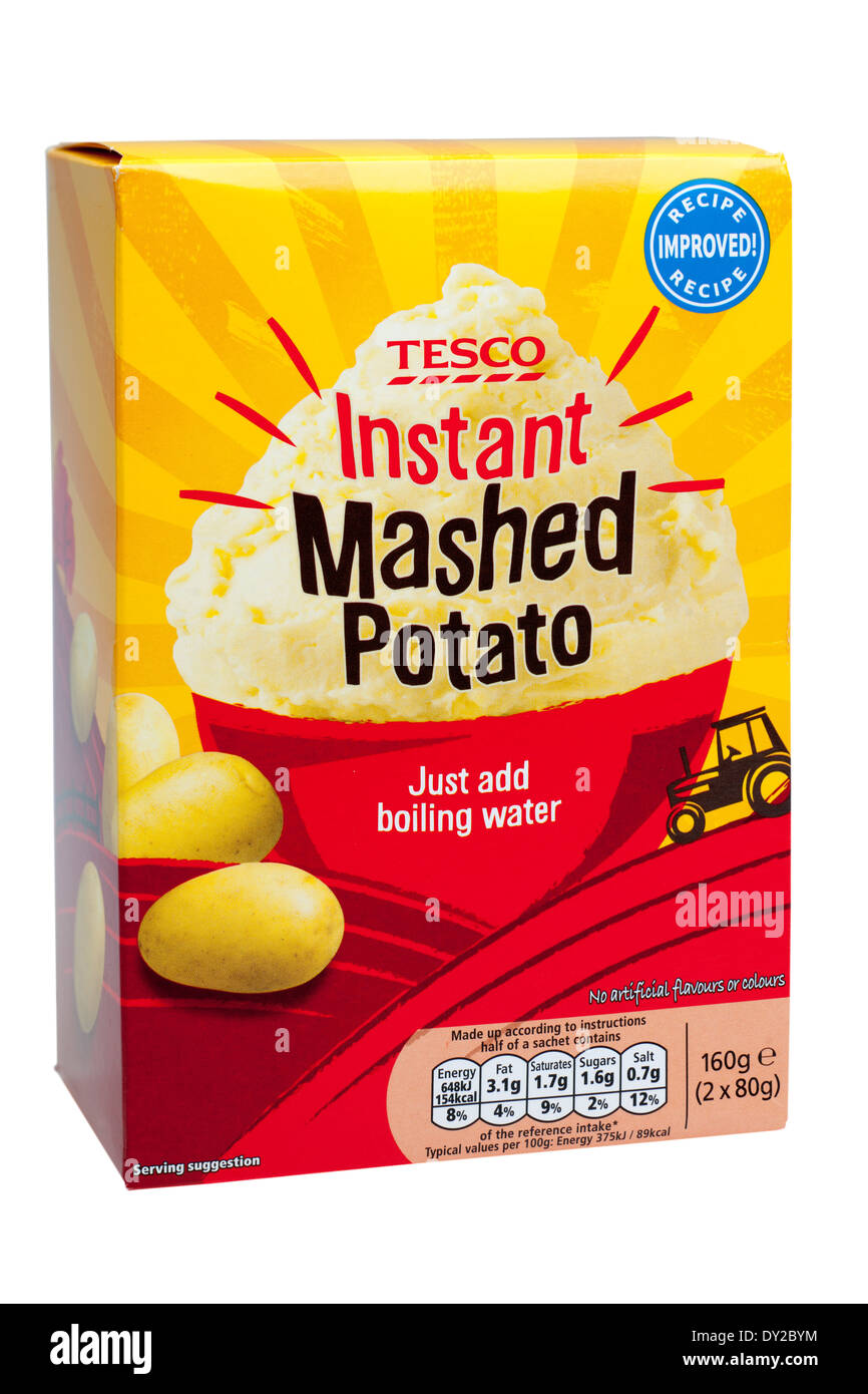 Schachtel mit Tesco Instant Kartoffelpüree Kartoffeln nur kochendes Wasser hinzufügen Stockfoto