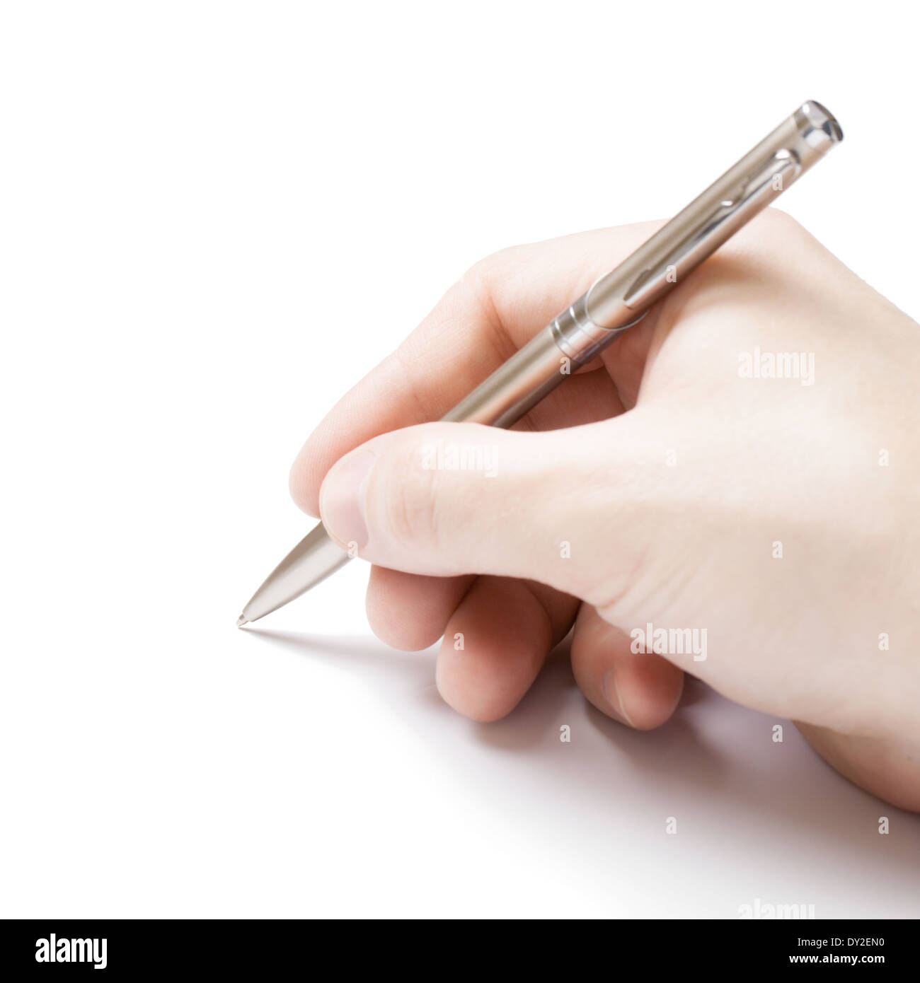 Stift in die Rechte Hand des männlichen isoliert auf weißem Hintergrund Stockfoto
