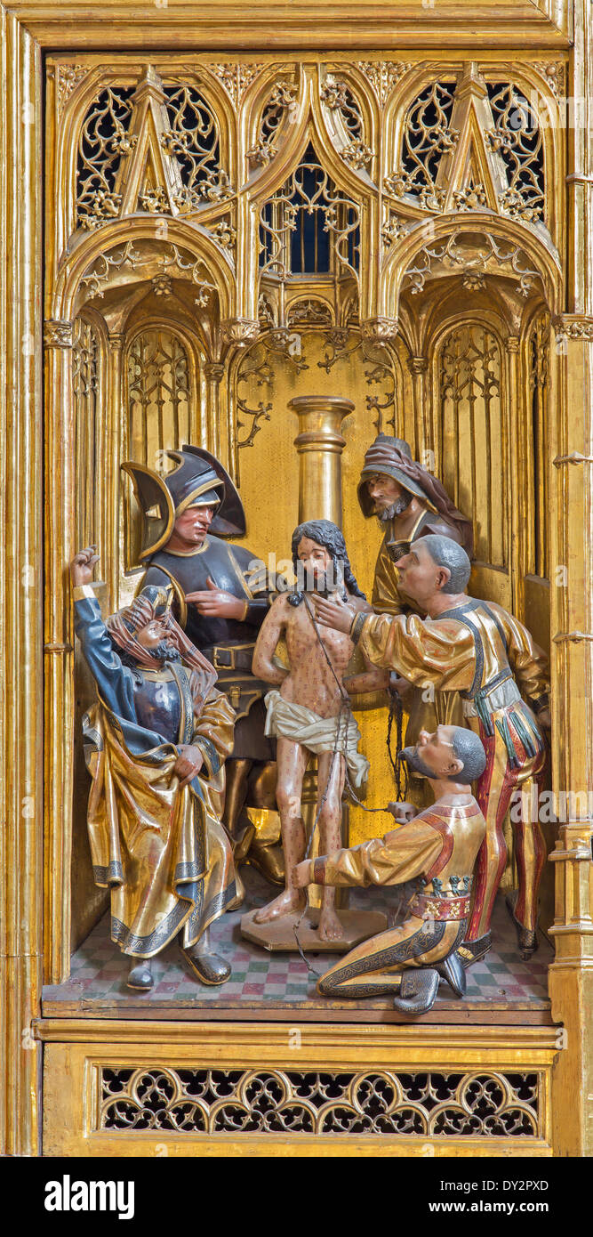Wien - Geißelung Jesus Panel als Detail von der Gotik geschnitzten Flügel-Altar in der Kirche des Deutschen Ordens Stockfoto
