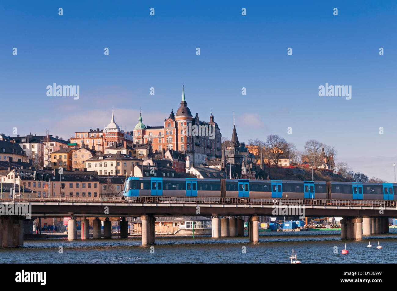 Blick auf Sodermalm und Bahn Linie Stockholm Schweden Stockfoto