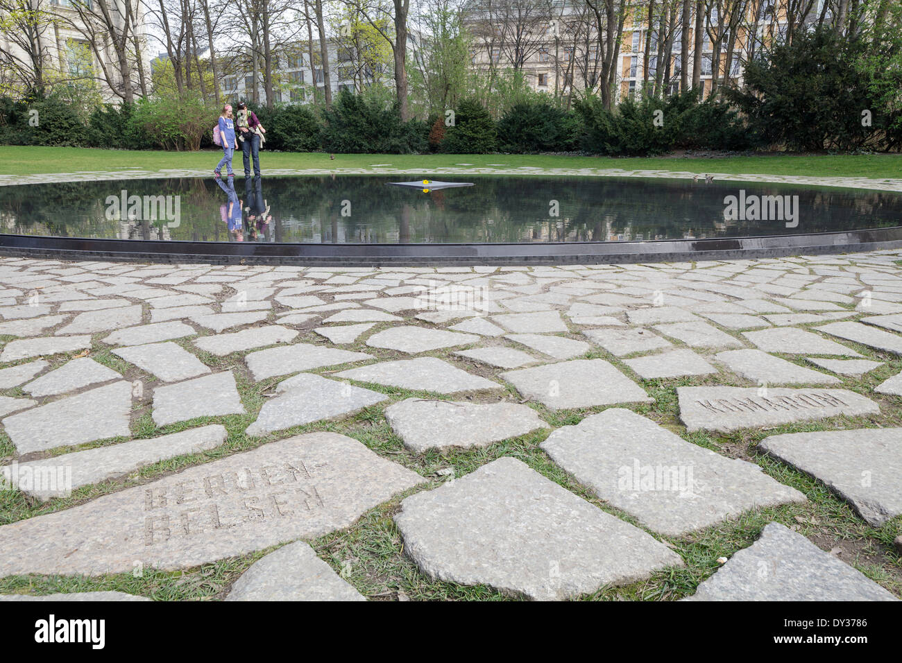 Denkmal für die Sinti und Roma Europas ermordet unter dem nationalen sozialistischen Regime, Berlin, Deutschland Stockfoto