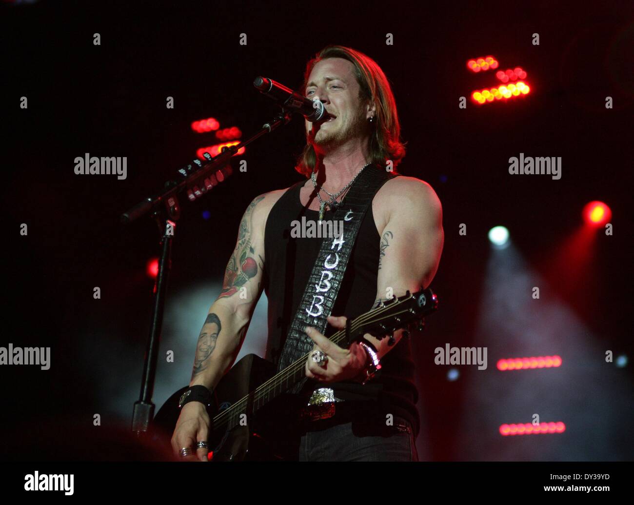 Las Vegas, NV, USA. 4. April 2014. Tyler Hubbard, Florida Georgia Line The LINQ in Anwesenheit für 2nd Annual ACM-Party für ein Ursache-Festival - Fr, Las Vegas, NV 4. April 2014. Bildnachweis: James Atoa/Everett Collection/Alamy Live-Nachrichten Stockfoto