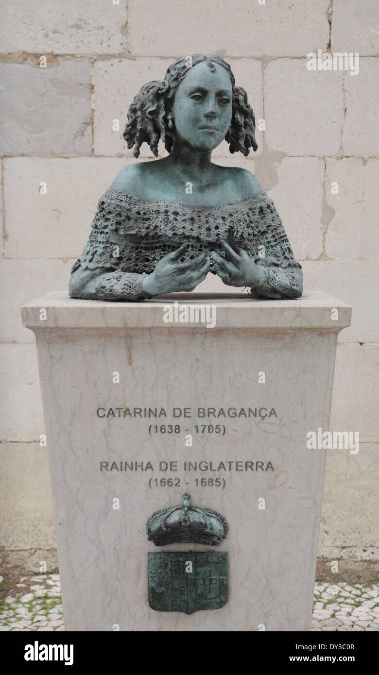 Büste Denkmal von Catarina de Braganca (Catherine von Braganza) in Lissabon (Lisboa), Portugal. Stockfoto