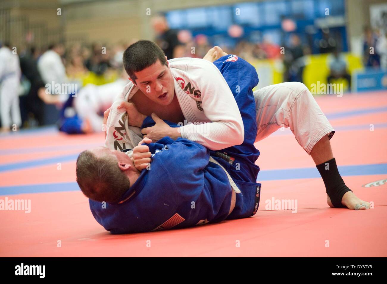 Boston, USA. 5. April 2014. IBJJ Boston Open brasilianischen Jutitsu Turnier Held am Campus der University of Massachusetts Boston Universität. Bildnachweis: Eric Fowke/Alamy Live-Nachrichten Stockfoto