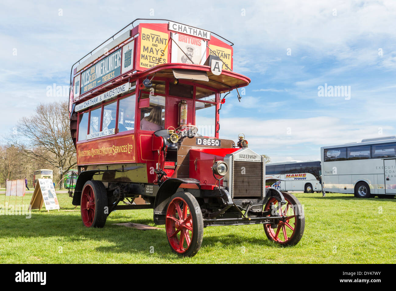 Oldtimerbus Leyland Tiger TS8 mit Park Royal Body Stockfoto