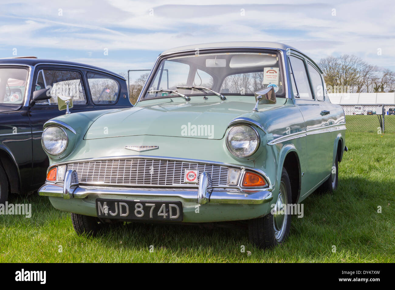 1966 Ford Anglia 123E Super Auto am Erbe zeigen Stockfoto