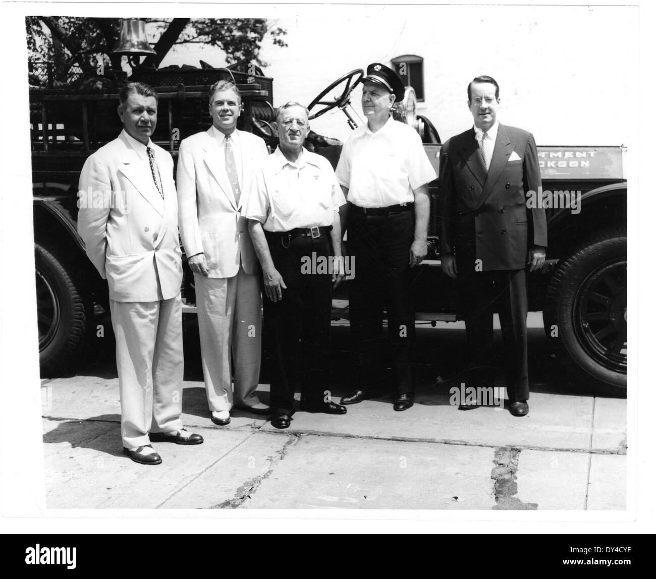 Dieses Bild zeigt Reparaturen am Old Capitol Gebäude in Jackson, Mississippi, um 1915, die die Bemühungen dokumentieren, das historische Wahrzeichen des Staates in dieser Zeit zu erhalten. Stockfoto