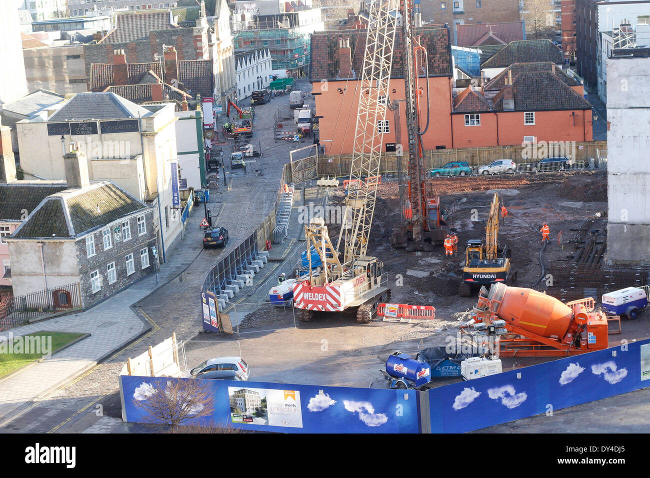 Neubau, häufen im Gange für die Stiftung eines neuen Gebäudes in Bristol, England, UK, Januar 2014 Stockfoto