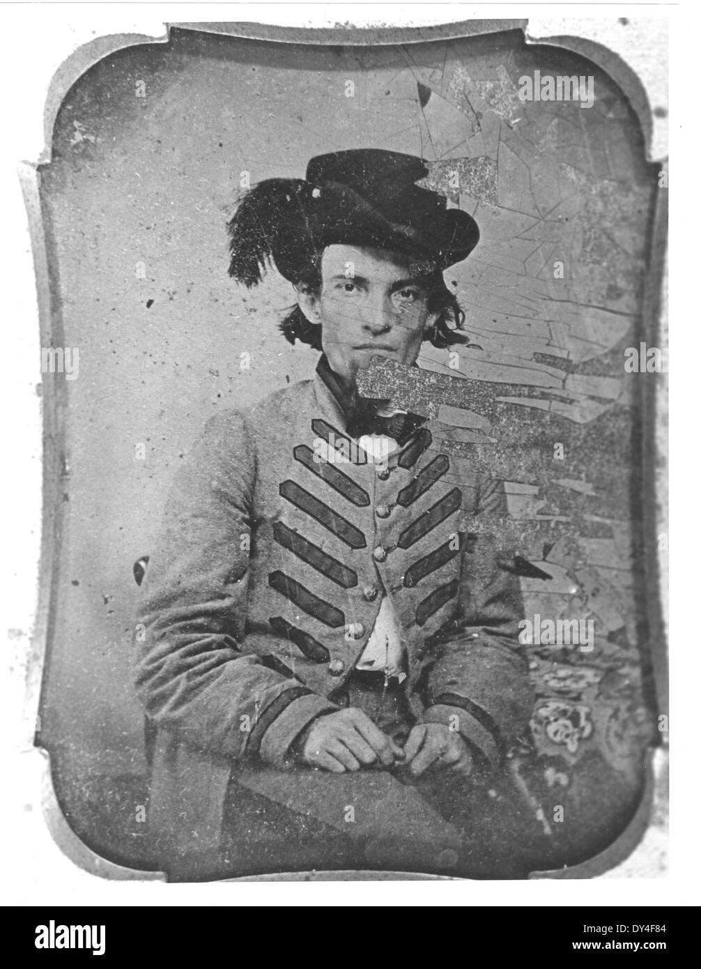 Ein weiterer Blick auf einen geschäftigen Tag in Brookhaven, Mississippi. Dieses Foto zeigt die aktiven Straßen der Stadt mit Menschen, die an verschiedenen Aktivitäten beteiligt sind und die Lebendigkeit des Kleinstadtlebens widerspiegeln. Stockfoto