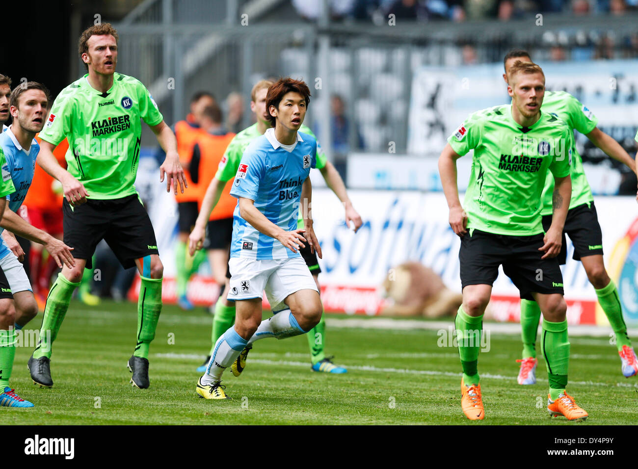 München, Deutschland. 6. April 2014. Yuya Osako (1860 München) Fußball: zweite Bundesliga-Spiel zwischen TSV 1860 München 3-0 Karlsruher SC in Allianz Arena in München. Kredit: D. Nakashima/AFLO/Alamy Live-Nachrichten Stockfoto