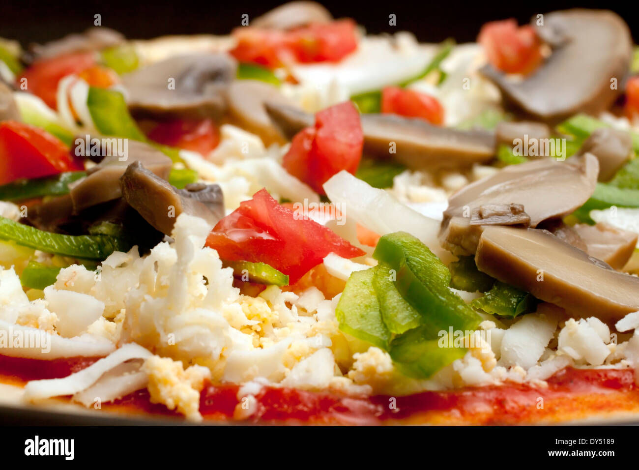 Leckere Gemüse Pizza nah oben, isoliert Stockfoto