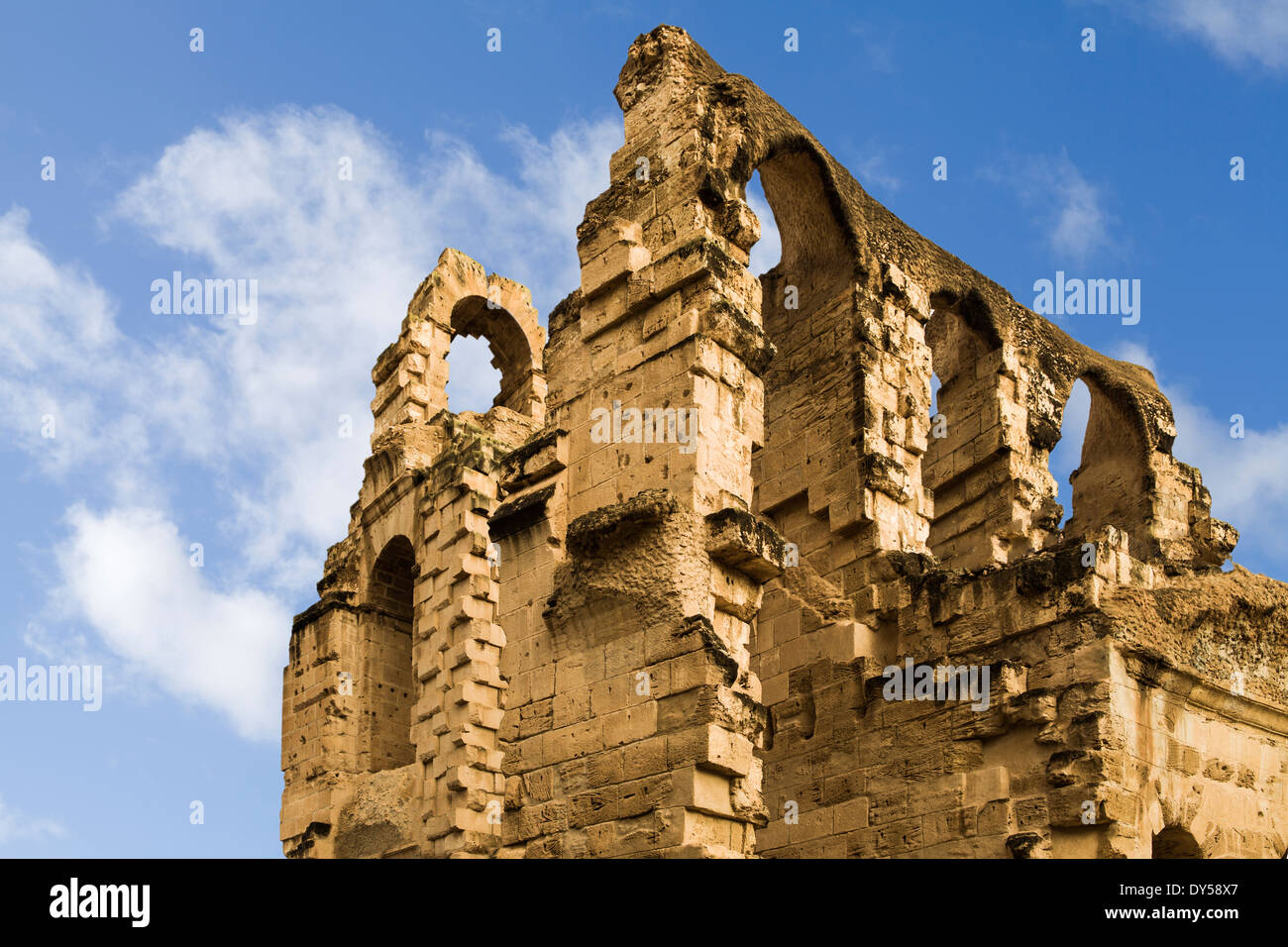 Innenwände der Roman Amphitheatre in El Jem, Tunesien in Nordafrika. Stockfoto