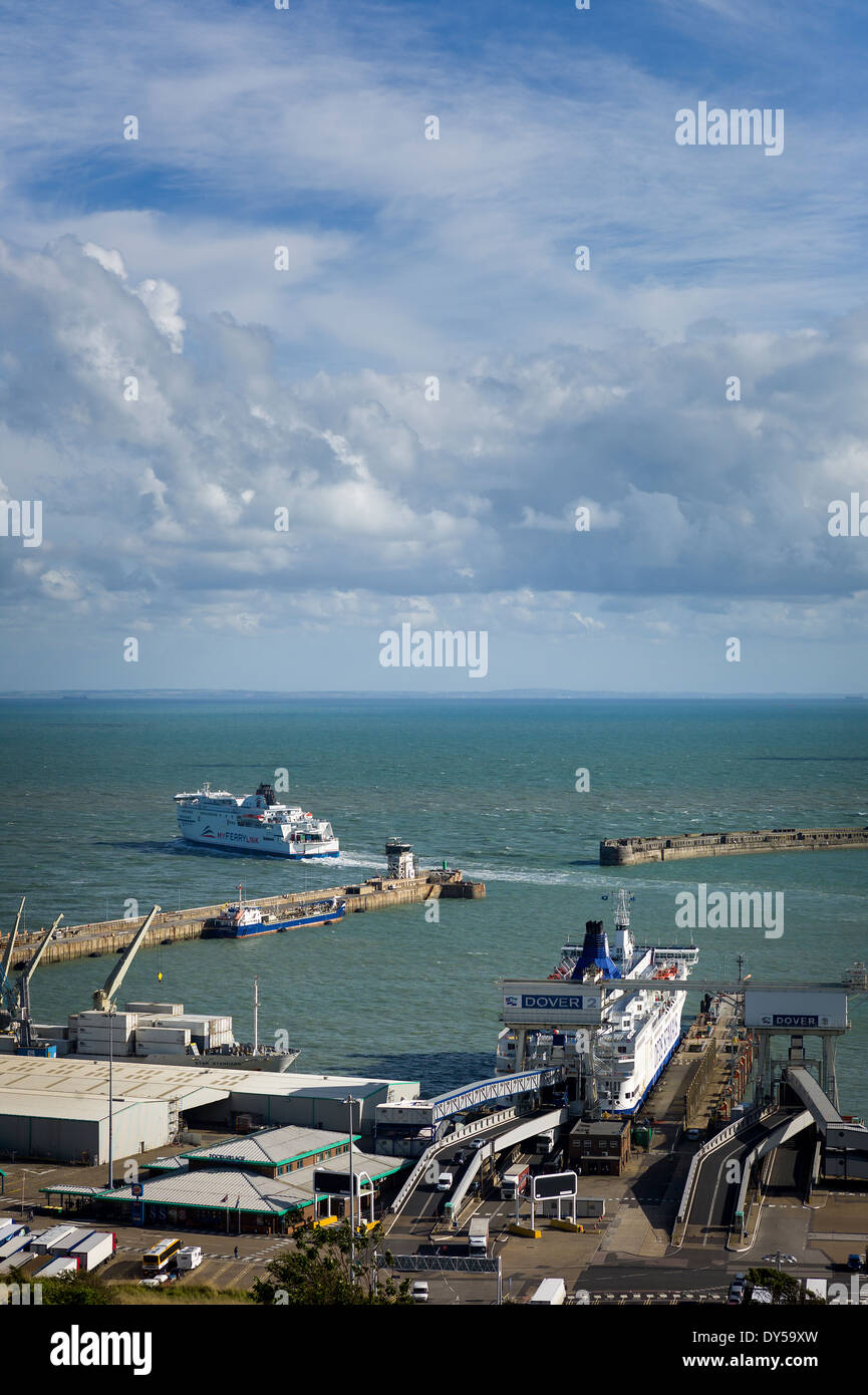 MyFerryLink ferry ausgeschiedenen Dover Hafen für Frankreich Stockfoto