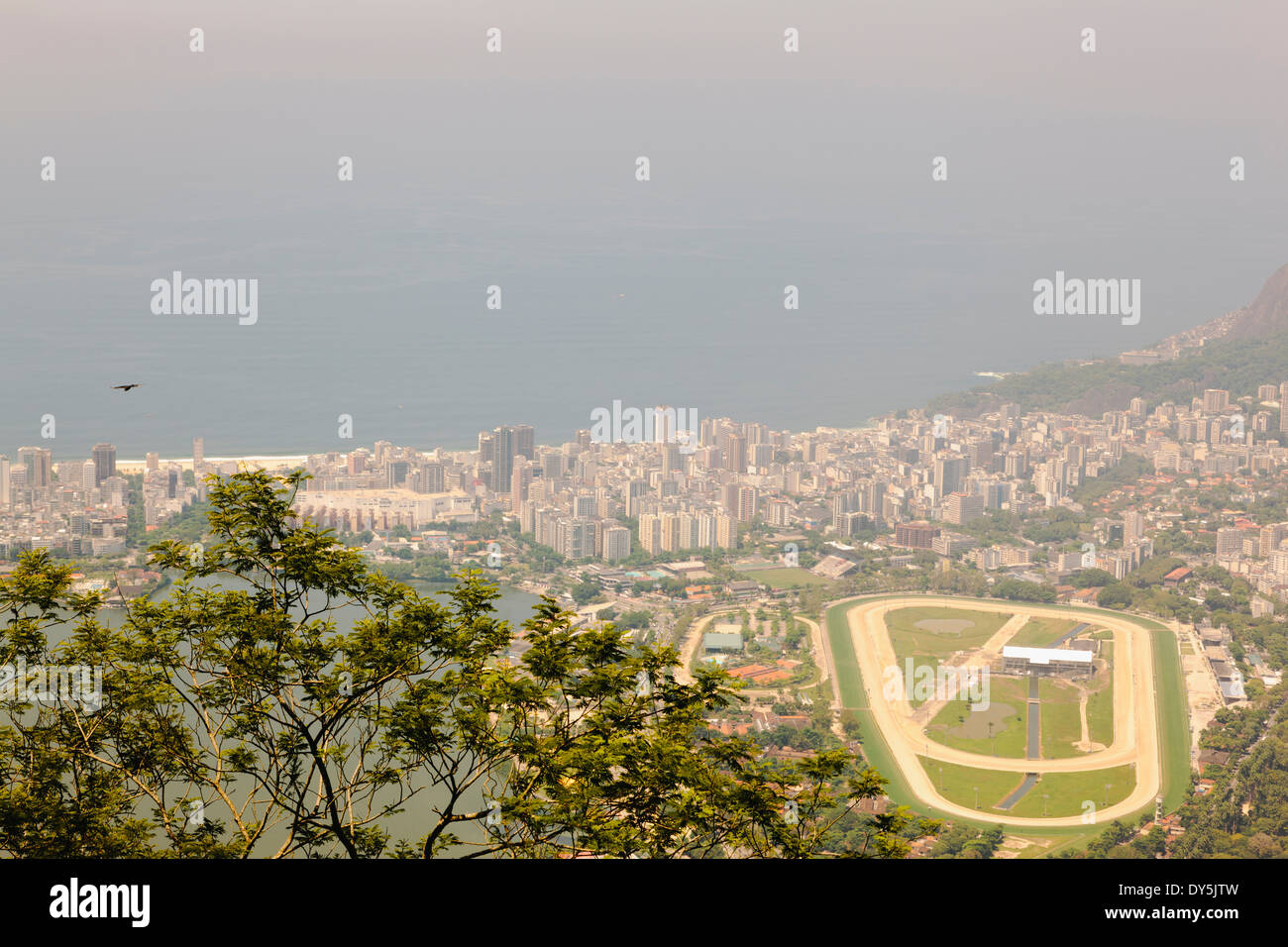 Blick über Rio und Autódromo Internacional Nelson Piquet Stockfoto