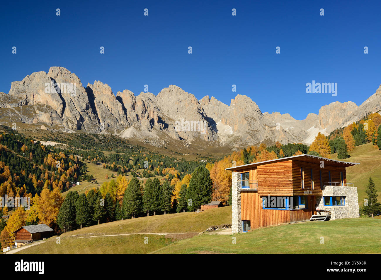 Juac Hütte vor der Geisler reichen, Geisler range, Val Gardena, Dolomiten, UNESCO World Heritage Site Dolomiten, South Ty Stockfoto