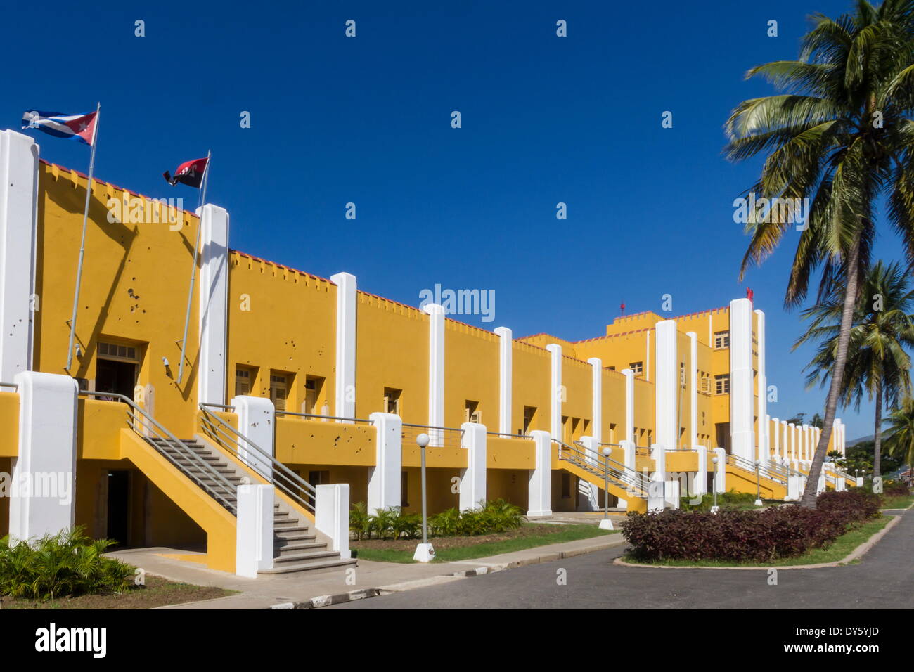 Ehemaligen Moncado Kaserne, Schauplatz der ersten Castros Guerilla-Aktion, jetzt Schule am 26. Juli, Santiago, Kuba, Westindische Inseln Stockfoto