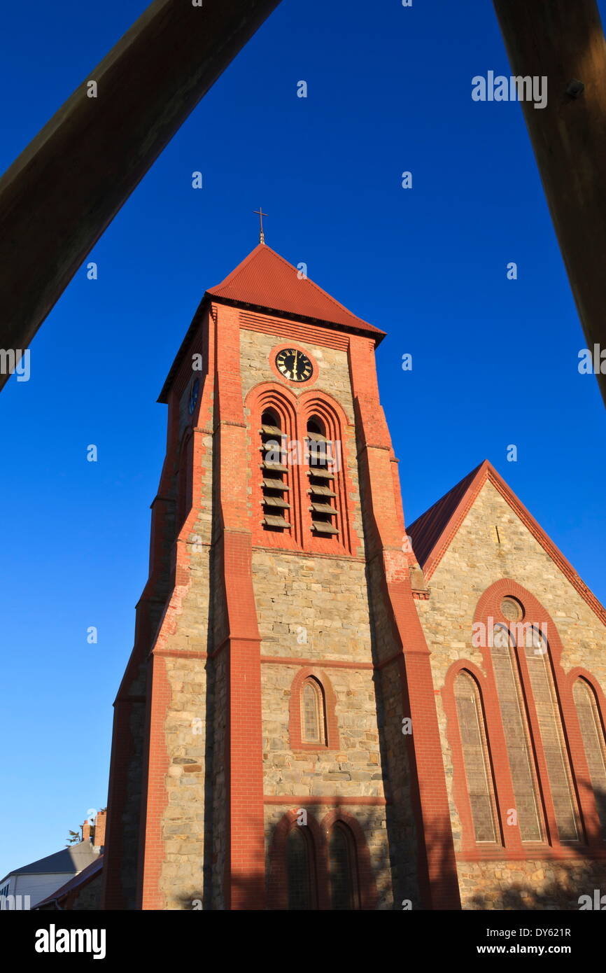 Christ Church Cathedral und Fischbein wölben, Stanley, East Falkland, Falkland-Inseln, Südamerika Stockfoto
