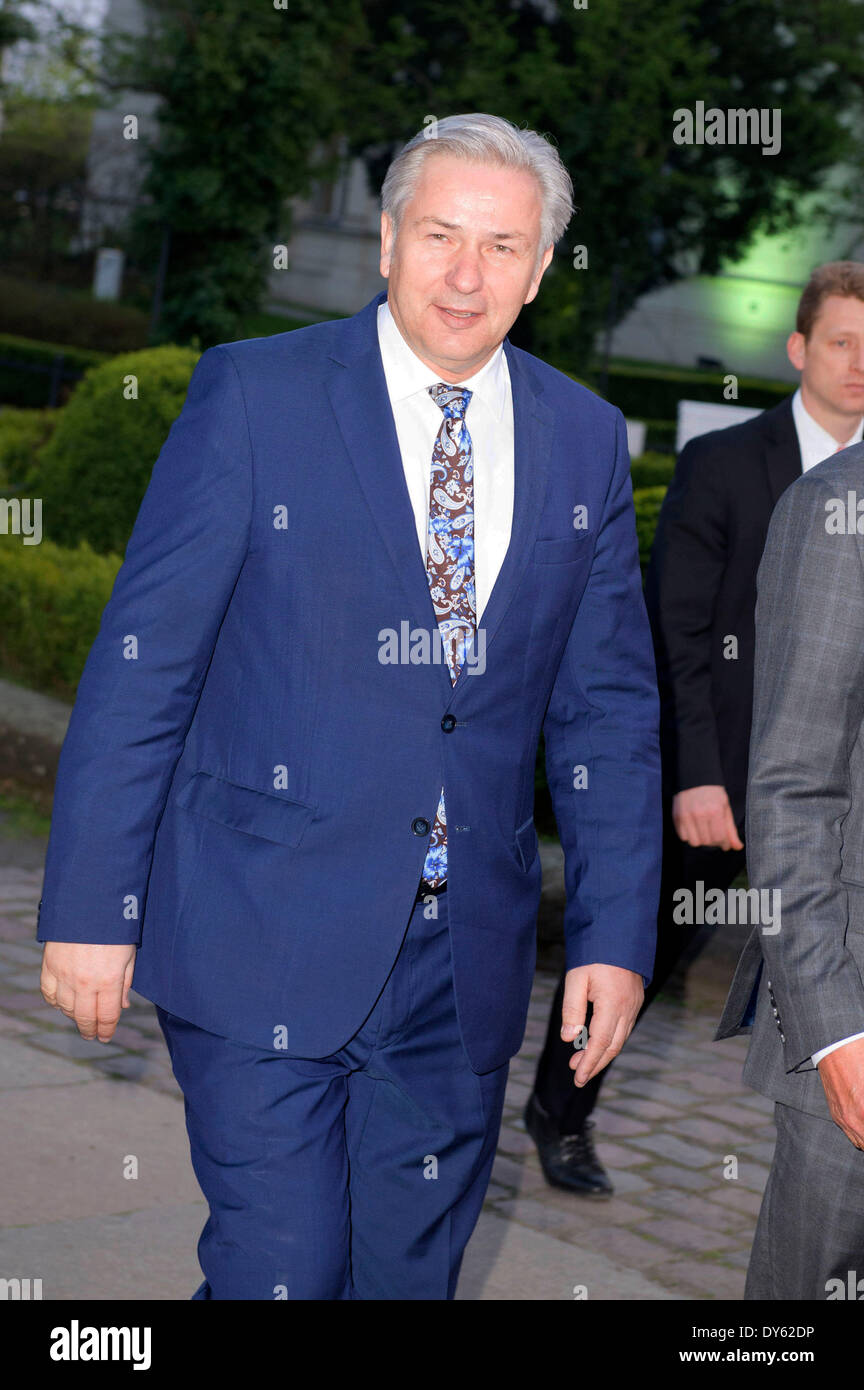Klaus Wowereit Beim Empfang Zum 70. Geburtstag von Gerhard Schröder Im Restaurant Sarah Wiener Im Hamburger Bahnhof. Berlin, 06.04.2014 Stockfoto