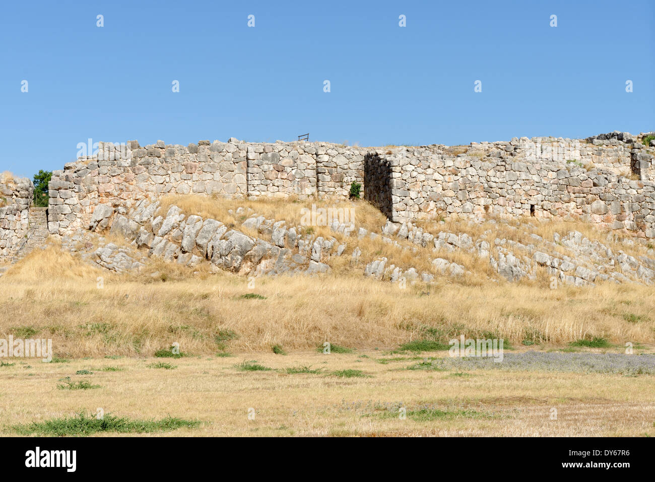 Ein Abschnitt Westseite mykenischen Zyklopenmauern Tiryns Peloponnes Griechenland möglicherweise port Mykene, Stockfoto