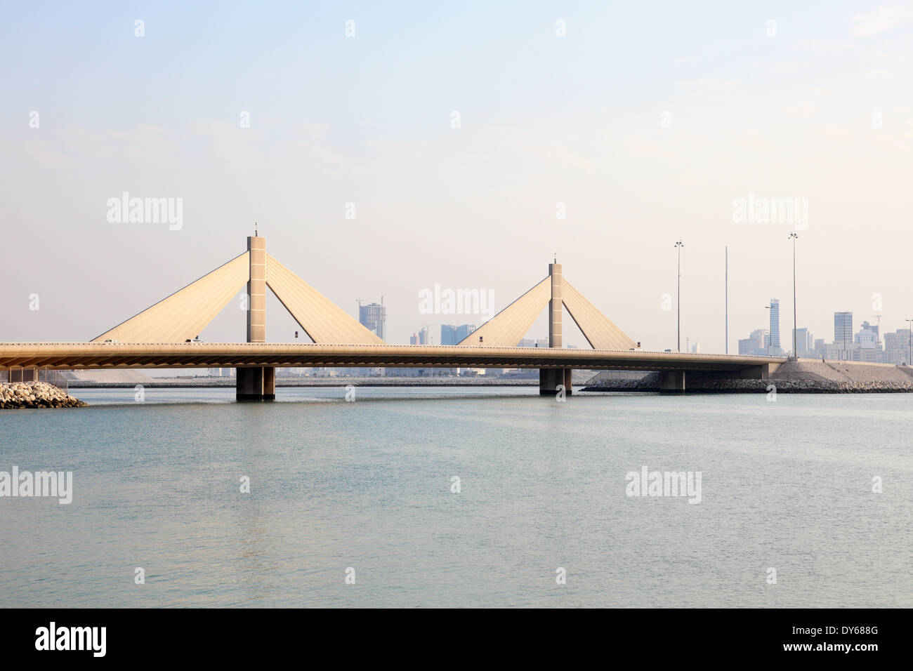 Scheich Isa Bin Salman-Damm-Brücke in Bahrain, Naher Osten Stockfoto