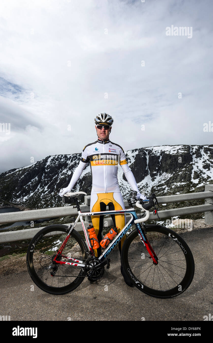 Ehemaliger Portugal Cycling Tour Sieger portugiesischer Radrennfahrer Vitor Gamito Stockfoto