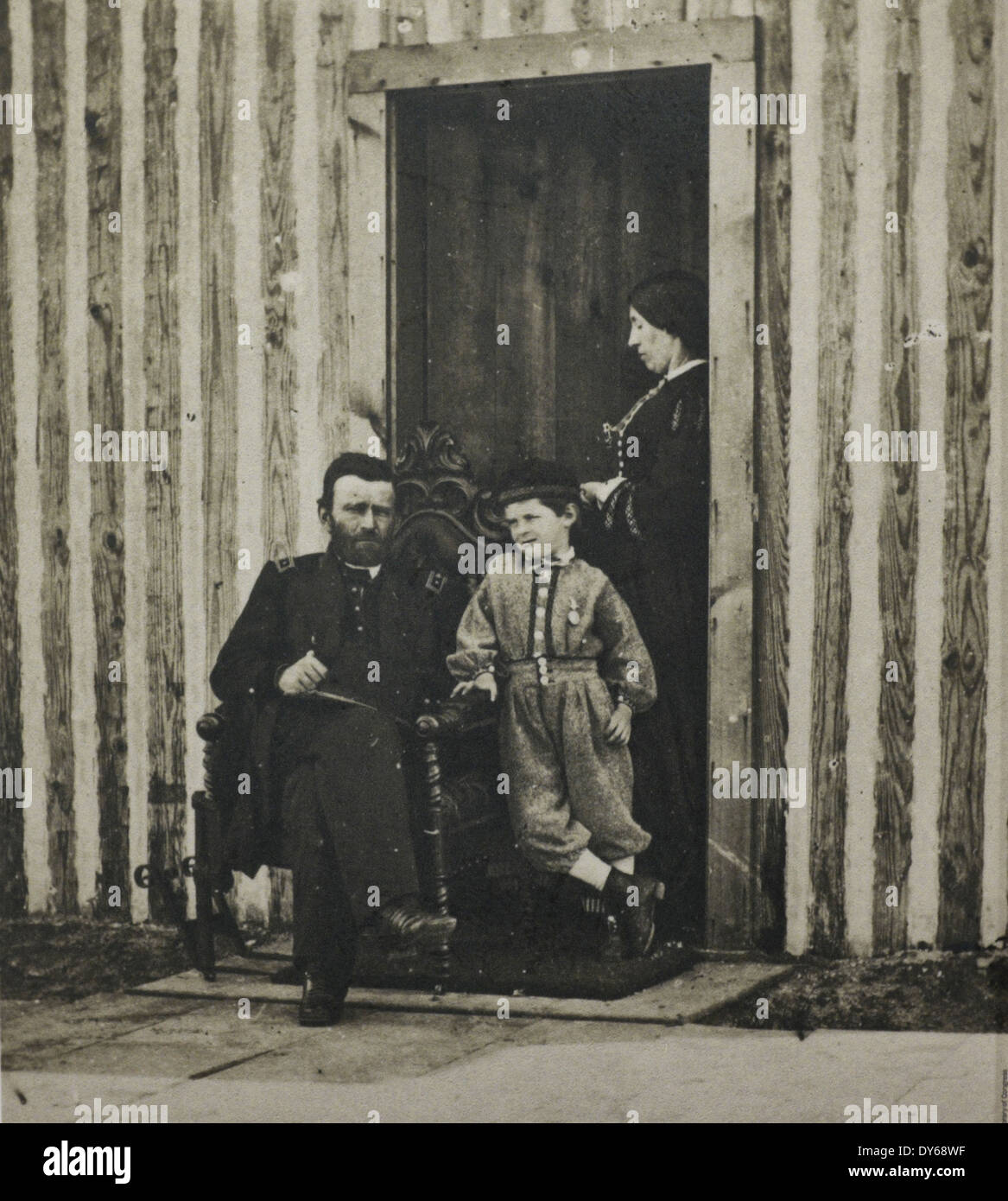 Ulysses S Grant mit seiner Frau Julia und jüngster Sohn Jesse auf Armee-Hauptquartier im City Point, Virginia 1864 Stockfoto