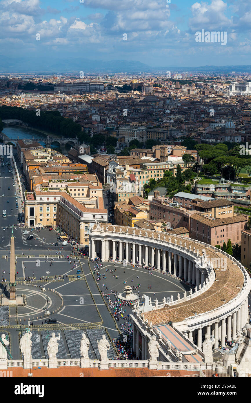 Blick auf dem Petersplatz, Rom, Italien Stockfoto