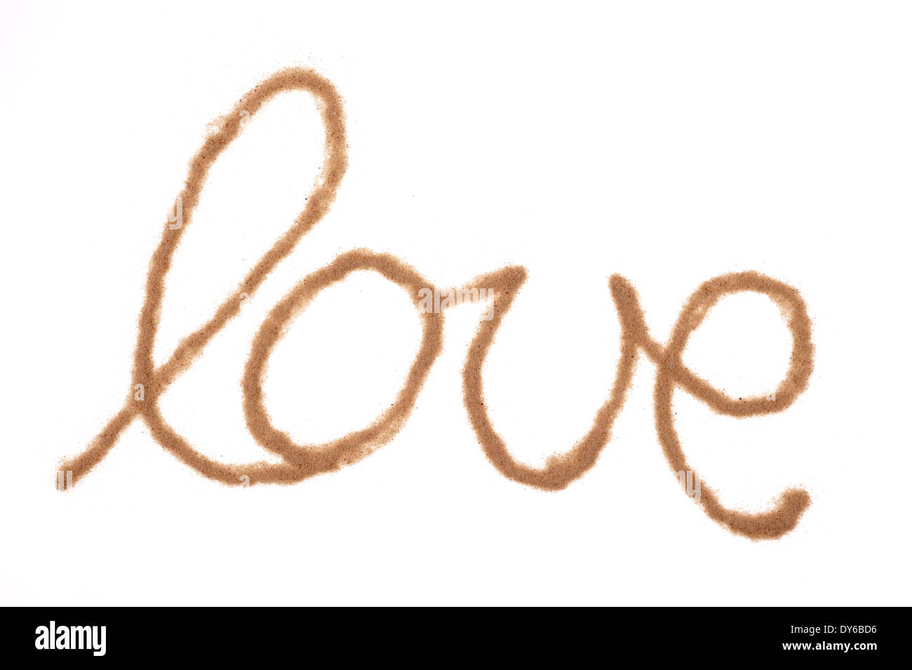 Das Wort Liebe mit Sand geschrieben Stockfoto