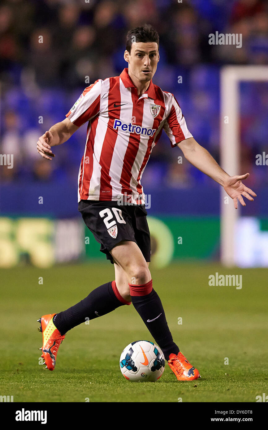 Valencia, Spanien. 7. April 2014. Aritz Aduriz von Athletic Bilbao in Aktion während der La Liga Spiel UD Levante V Athletic Bilbao am Stadion Ciutat de Valencia, Valencia zu übermitteln. Bildnachweis: Aktion Plus Sport/Alamy Live-Nachrichten Stockfoto