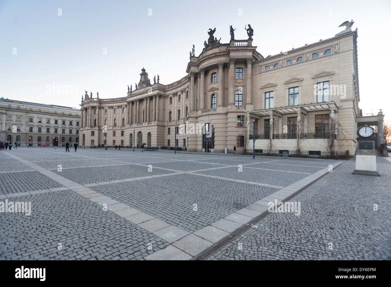 Humboldt university in berlin germany -Fotos und -Bildmaterial in hoher ...