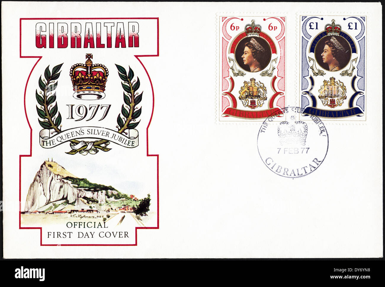 Gedenkmünze ersten Tag decken Gibraltar Briefmarken der Königin silbernes Jubiläum 7. Februar 1977 Poststempel Stockfoto