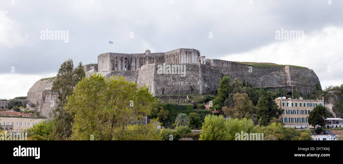 Die massive neue Festung in Korfu, Griechenland, die während der venezianischen Herrschaft durch den Herzog von Savoyen gebaut wurde. Stockfoto