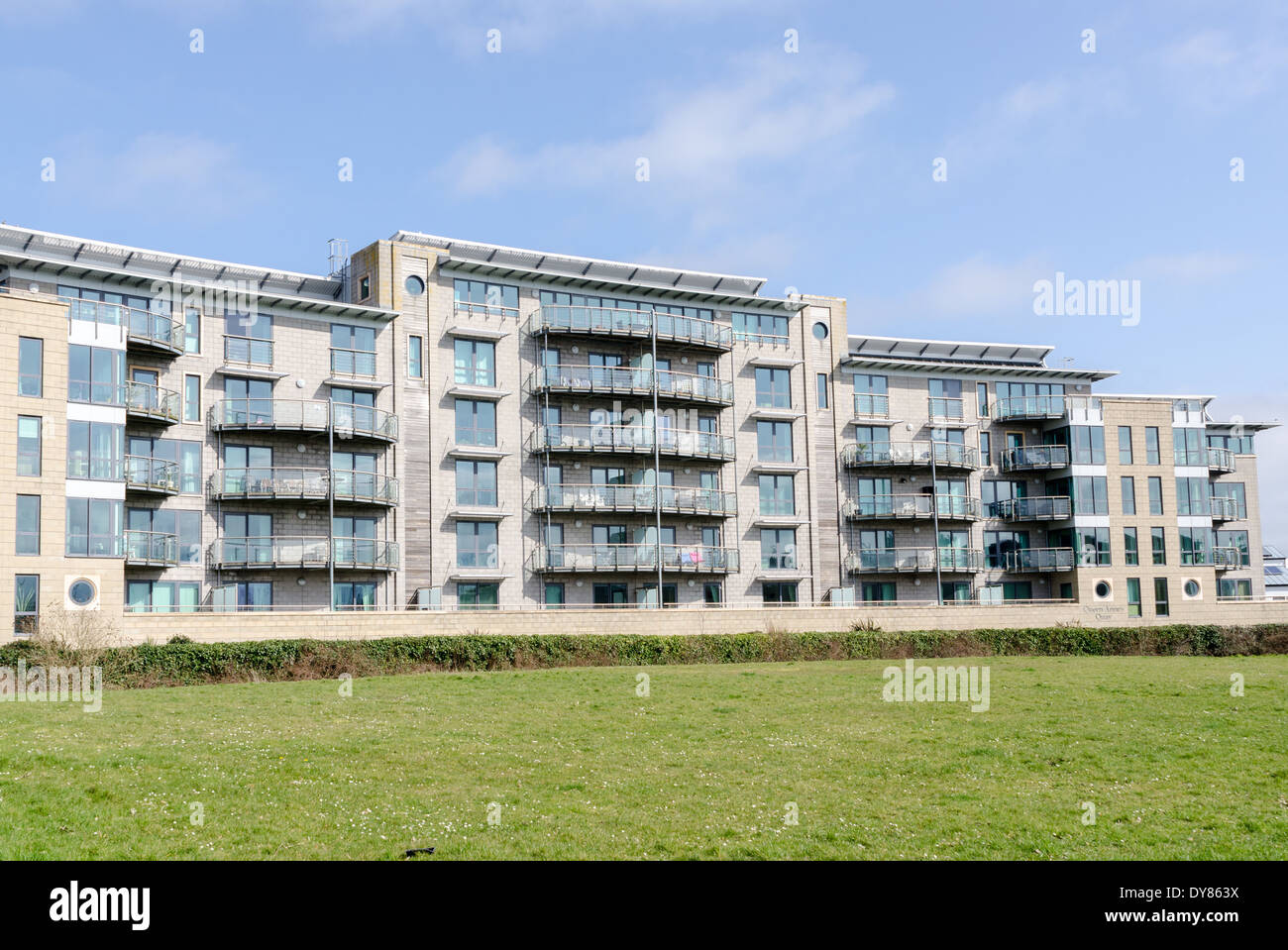 Moderne Wohnung Queen Annes Quay blockiert im Hafengebiet von Plymouth Sutton Stockfoto