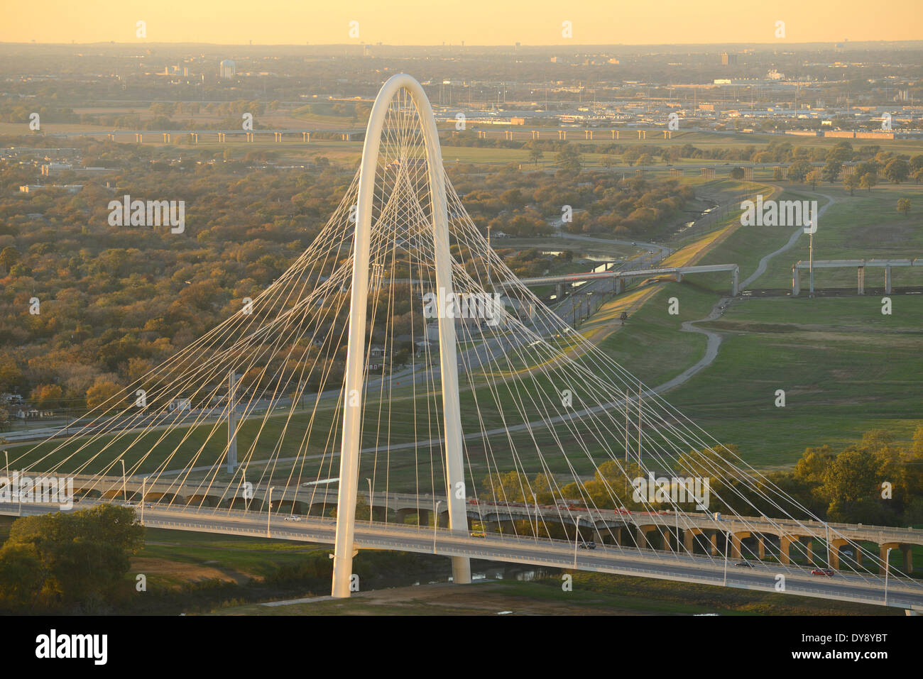 Nordamerika, Texas, USA, USA, Amerika, Dallas, Calatrava, Trinity, Fluss, Brücke, Modern, Architektur, span Stockfoto