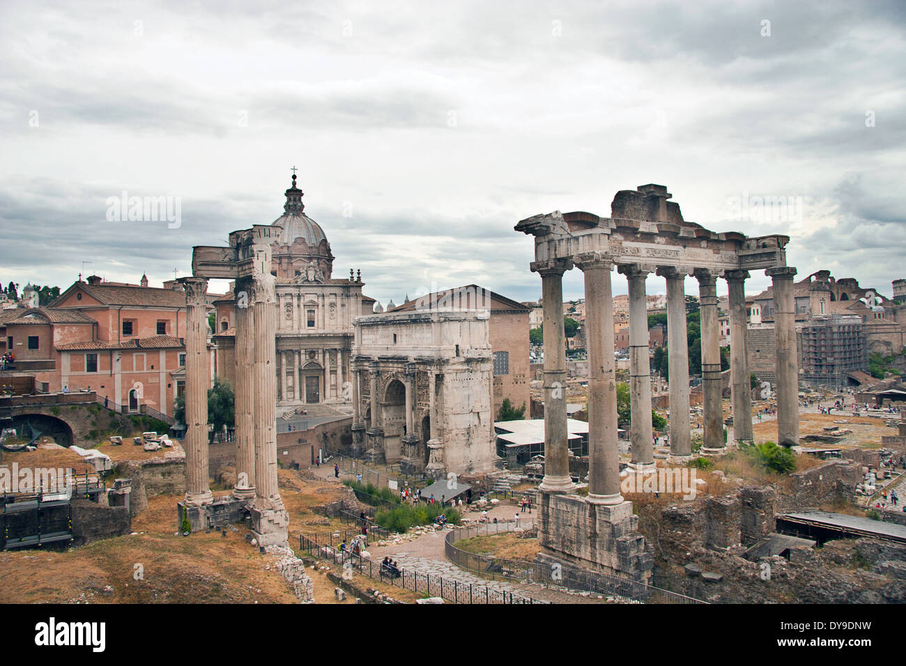 Tempel des Saturn und römischen forum Stockfoto