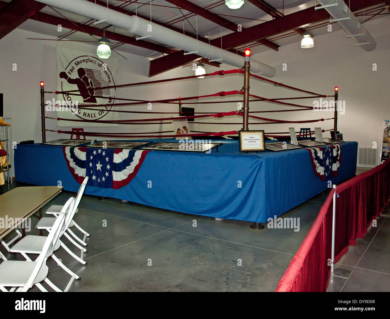 Berühmten Madison Square Garden Boxring an der National Boxing Hall Of Fame in Cazenovia, New York Stockfoto