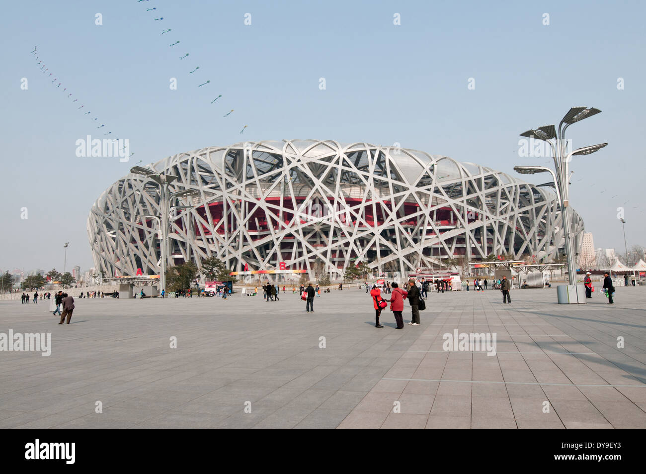 Nationalstadion, auch bekannt als das Vogelnest in Chaoyang District, Beijing, China Stockfoto
