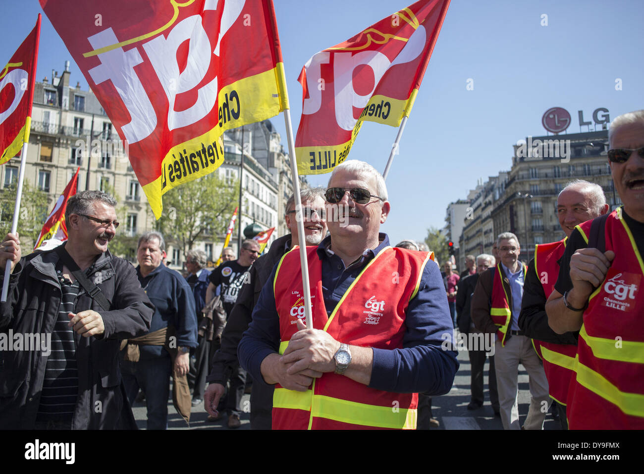 Paris, Frankreich. 10. April 2014. Demonstration der Eisenbahn Rentner in Paris am 10. April 2014. (Foto von Michael Bunel/NurPhoto) Bildnachweis: Michael Bunel/NurPhoto/ZUMAPRESS.com/Alamy Live-Nachrichten Stockfoto