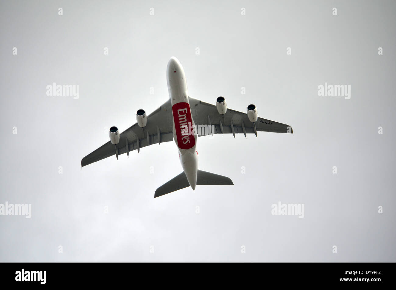 Der Airbus A380 ist ein Doppelstock-, Großraumflugzeug, viermotorige Jet Flugzeug von Airbus hergestellt. Stockfoto