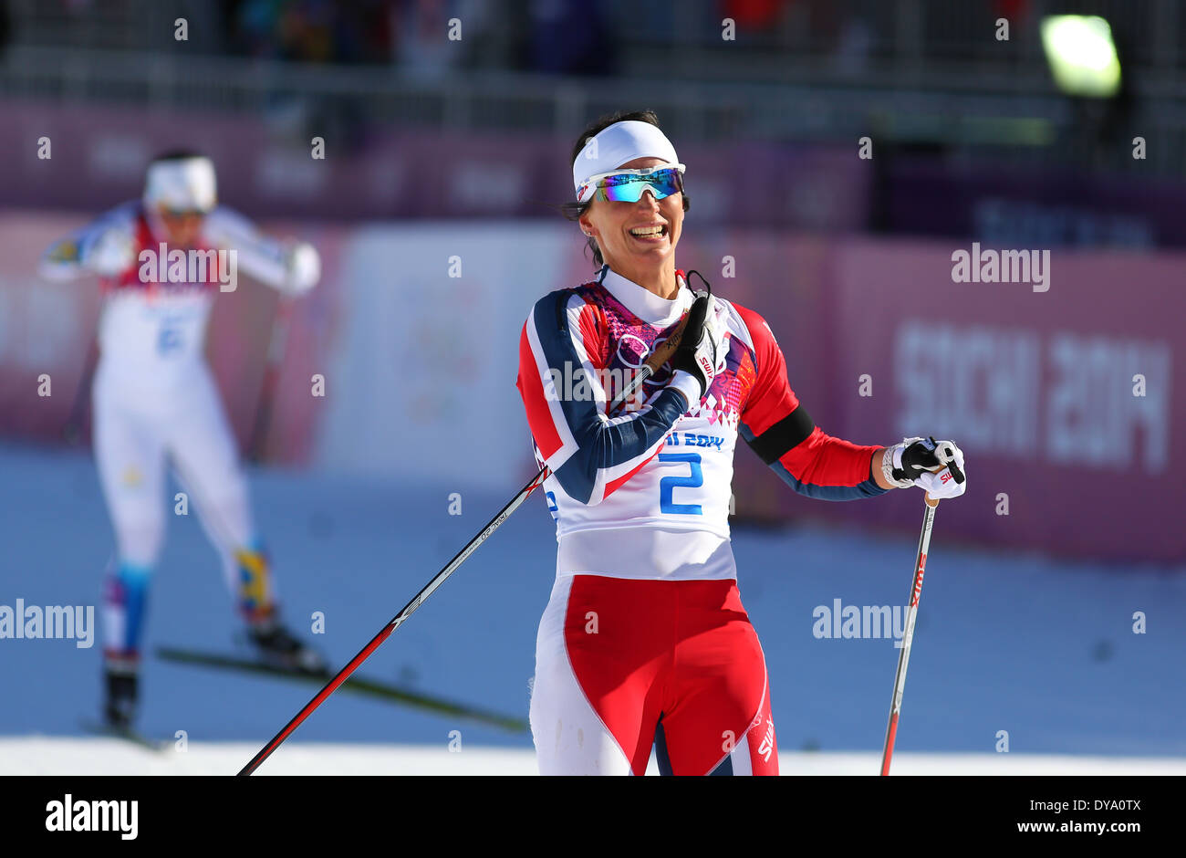 Sotschi, Russland – 8. Februar 2014: Marit BJOERGEN Siege in Damen Skiathlon 7,5 km klassisch + 7,5 km frei von Sotschi 2014 XXII Olymp Stockfoto