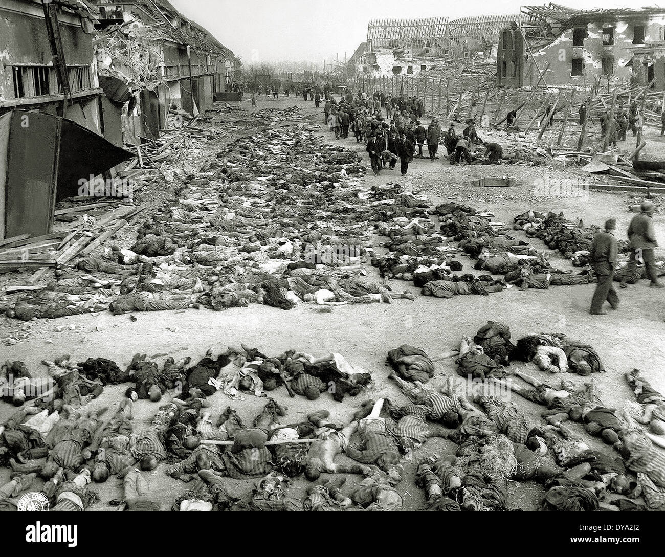 WW II historische Krieg Weltkrieg zweiten Weltkrieg Deutschland US-amerikanische Soldaten militärische Zeilen Leichen Leichen Tote Nazi, Stockfoto