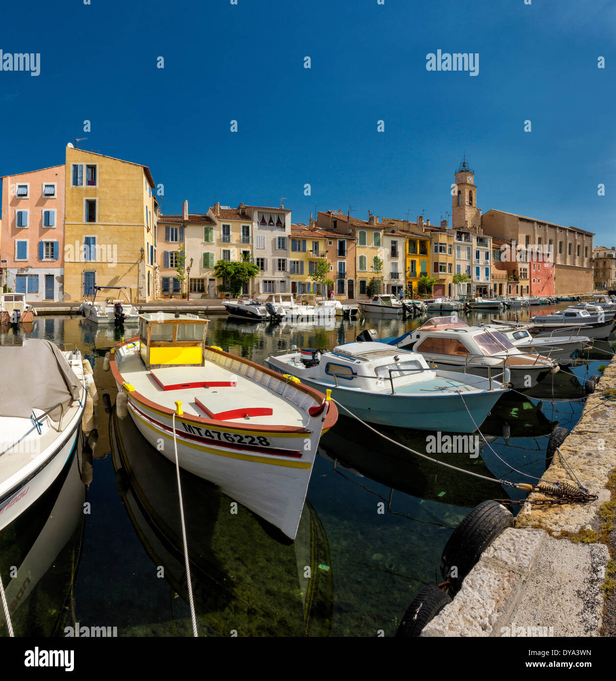 Quai Marceau, Stadt, Dorf, Wasser, Sommer, Schiffe, Boot, Martique, Bouches du Rhone, Frankreich, Europa, Stockfoto
