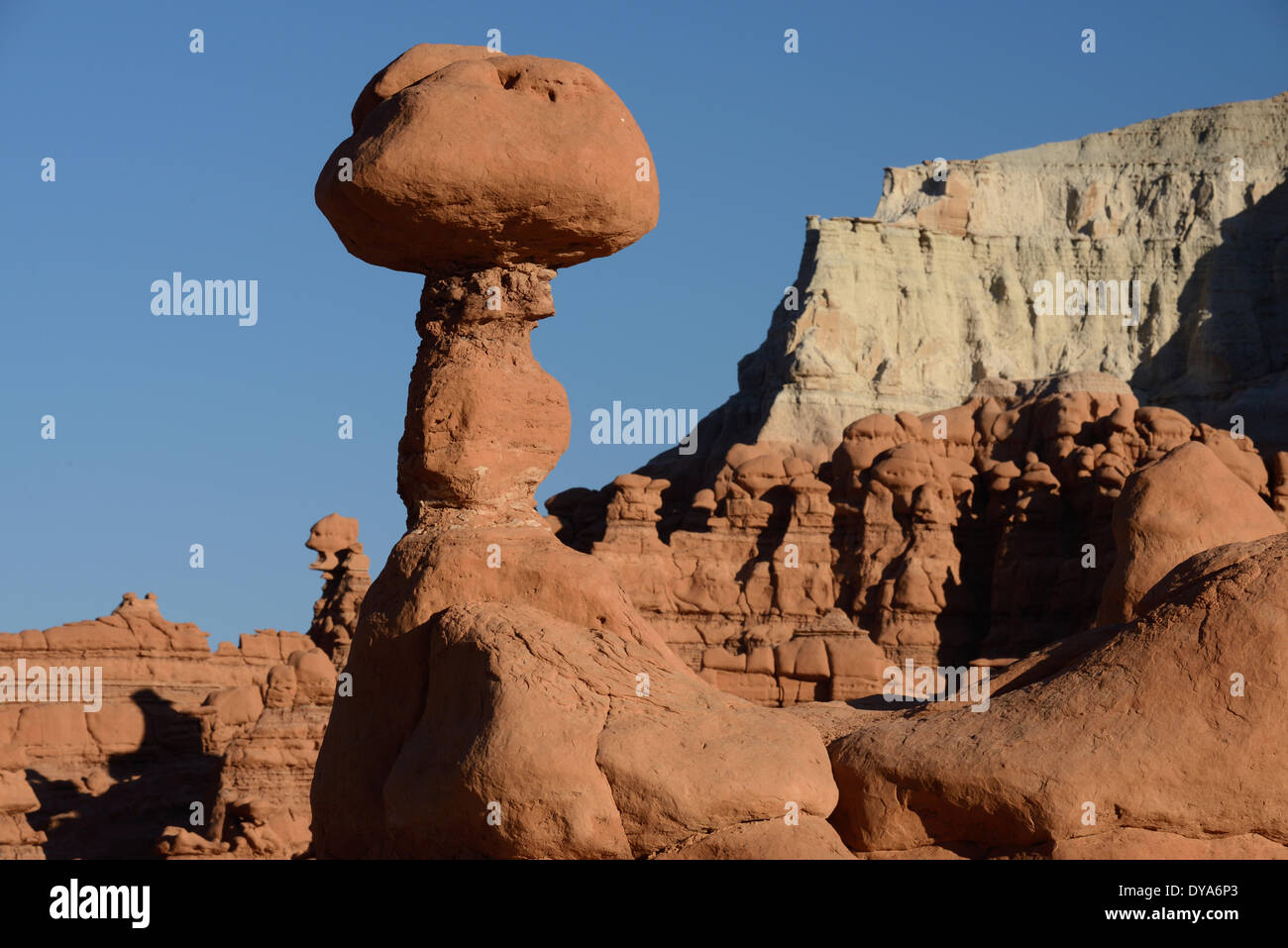 USA Amerika Vereinigte Staaten Utah Colorado Plateau südlichen Goblin Valley State Park Hoodoo San Rafael Reef Felsen aus Sandstein hoodo Stockfoto