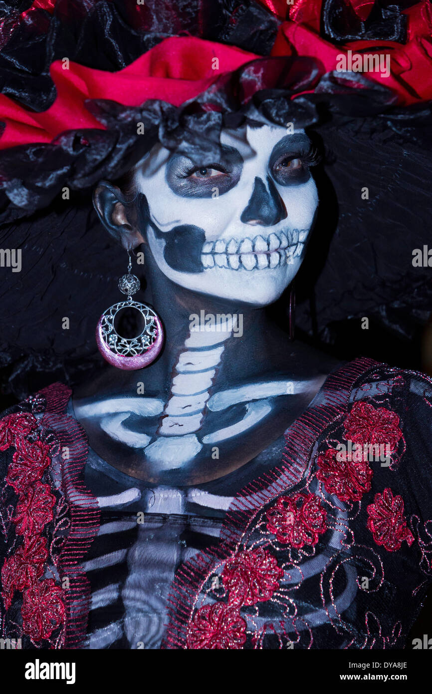 Tag der Toten Dia de Muertos La Paz Mexiko Mittelamerika Baja California Baja de Niederkalifornien Feier Modell bunt Stockfoto