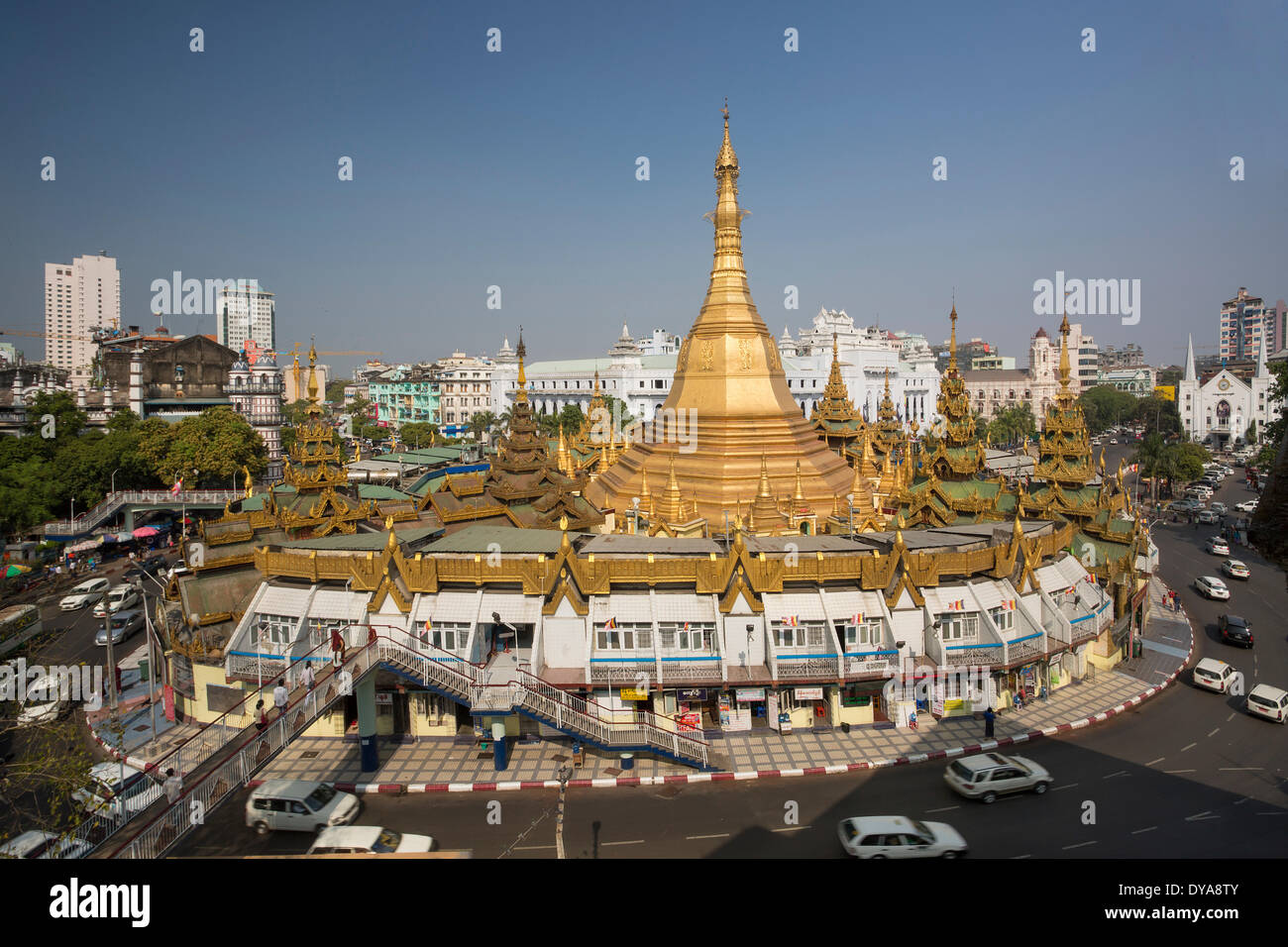 Myanmar Burma Asien Sule Yangon Rangun Architektur Stadt bunte Innenstadt Pagode goldene Quadrat Tourismus touristische Reisen Stockfoto